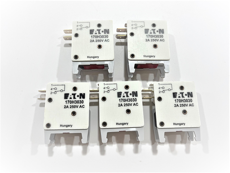 微動開關(guān)170H3030 250V 2A
